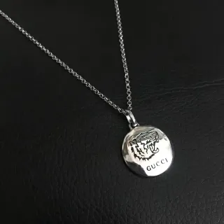 Gucci Tiger Head Engraved Silver Pendant Necklace