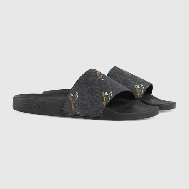 Gucci Tiger Slide Black GG Supreme Strap Slippers 3