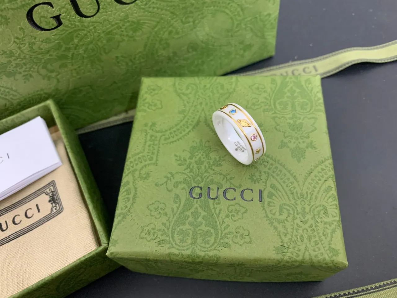 Gucci White Gold Ceramic Trim Ring 5