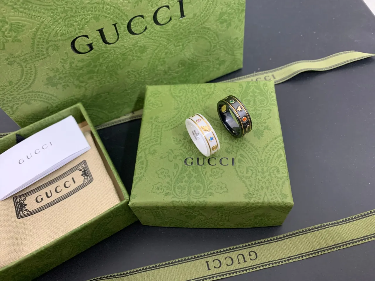 Gucci White Gold Ceramic Trim Ring 9