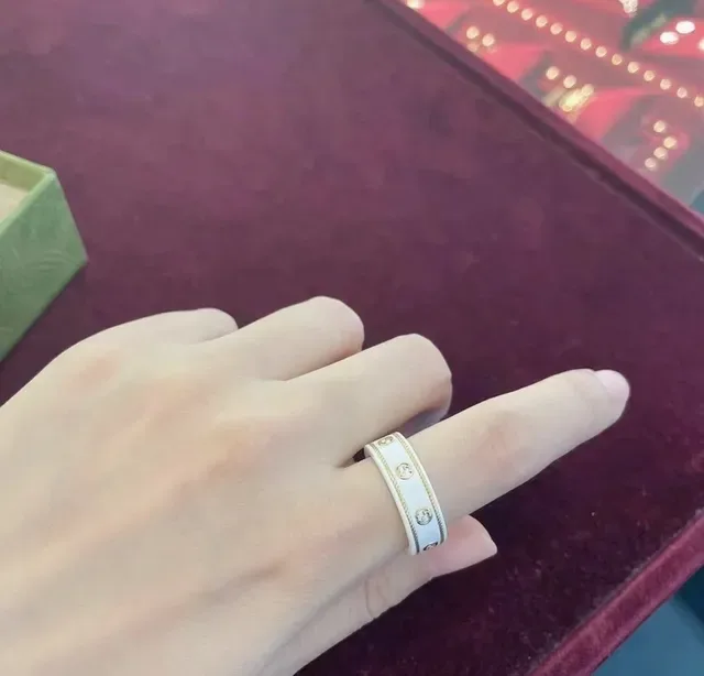 Gucci White Gold Wide Band Ceramic Ring 9