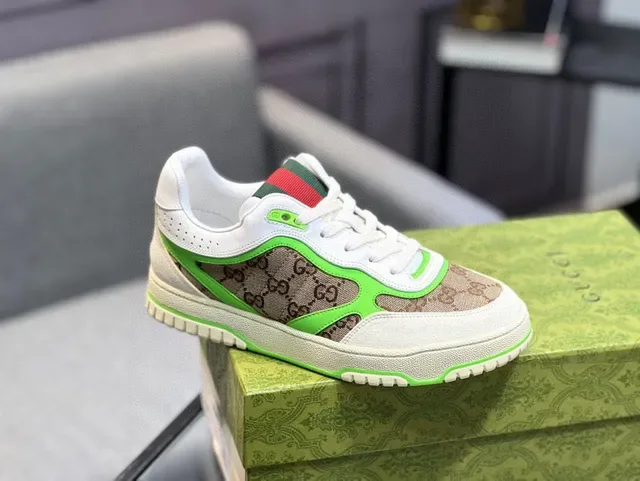 Gucci White Green GG Monogram Canvas Neon Piping Lifestyle Sneakers 2