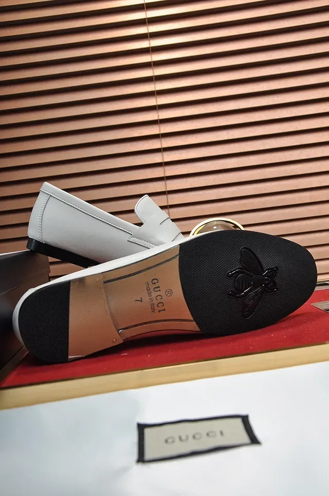 Gucci White Leather Penny Strap Loafers 5