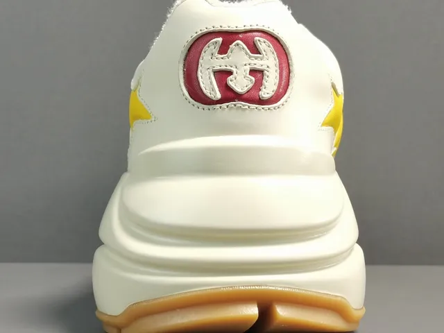 Gucci White Yellow Sole Star Appliqués Chunky Sneakers 3