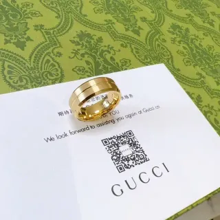 Gucci Wide Band Ring Polished Gold-Tone Dual-Groove Minimalist Ring