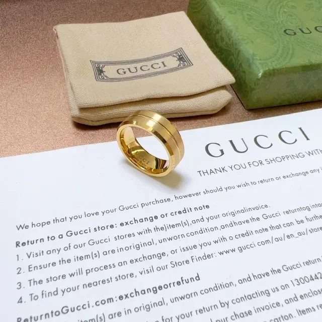 Gucci Wide Band Ring Polished Gold-Tone Dual-Groove Minimalist Ring 4