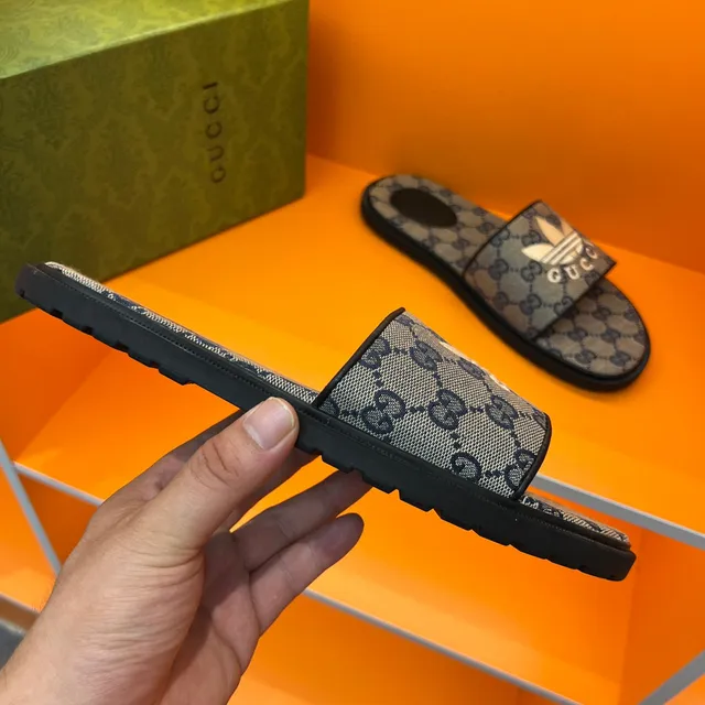 Gucci x Adidas Screener Slide Gray GG Monogram Slippers 4