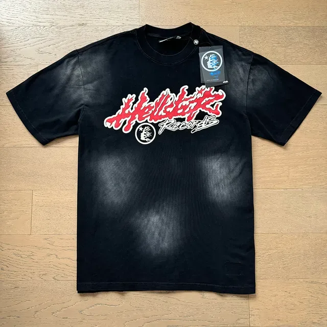 Hellstar Records Flame Graphic Acid Wash تراكसوت أسود 20