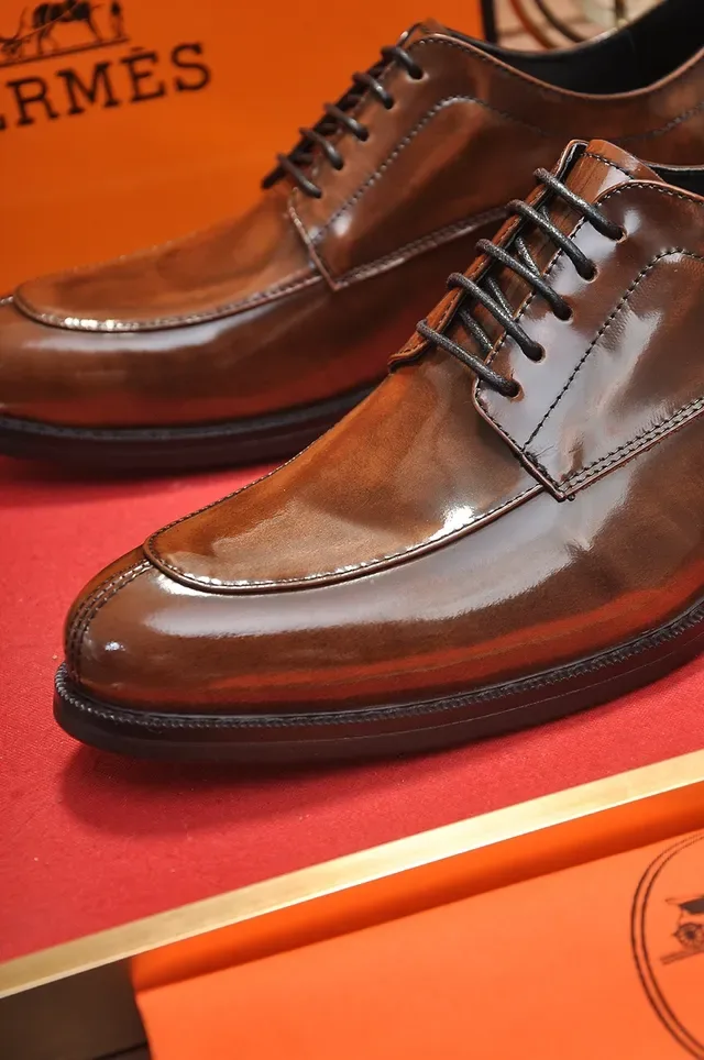 Hermès بني مصقول كاب تو أكسفورد 2
