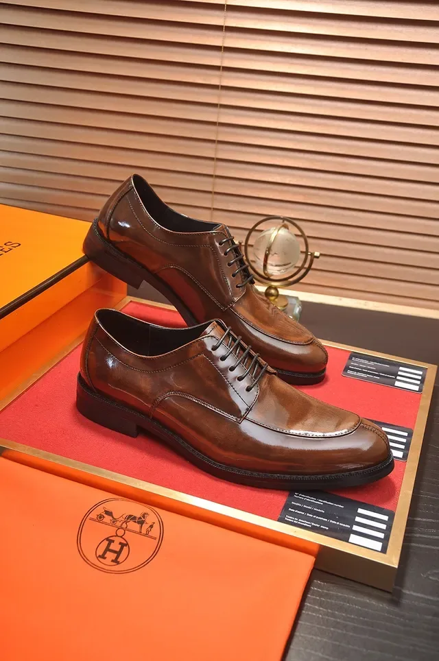 Hermès بني مصقول كاب تو أكسفورد 4