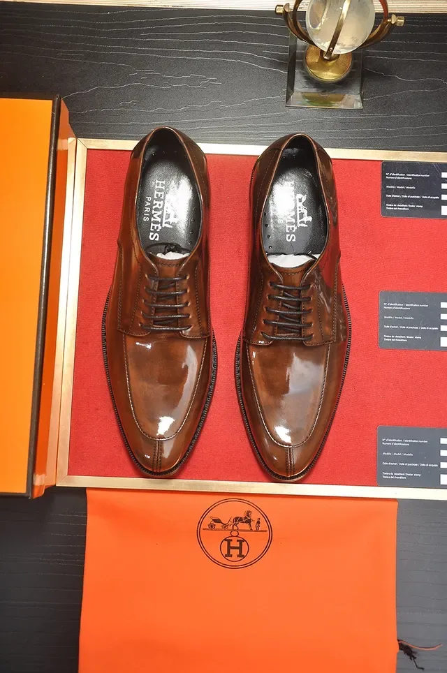Hermès بني مصقول كاب تو أكسفورد 5