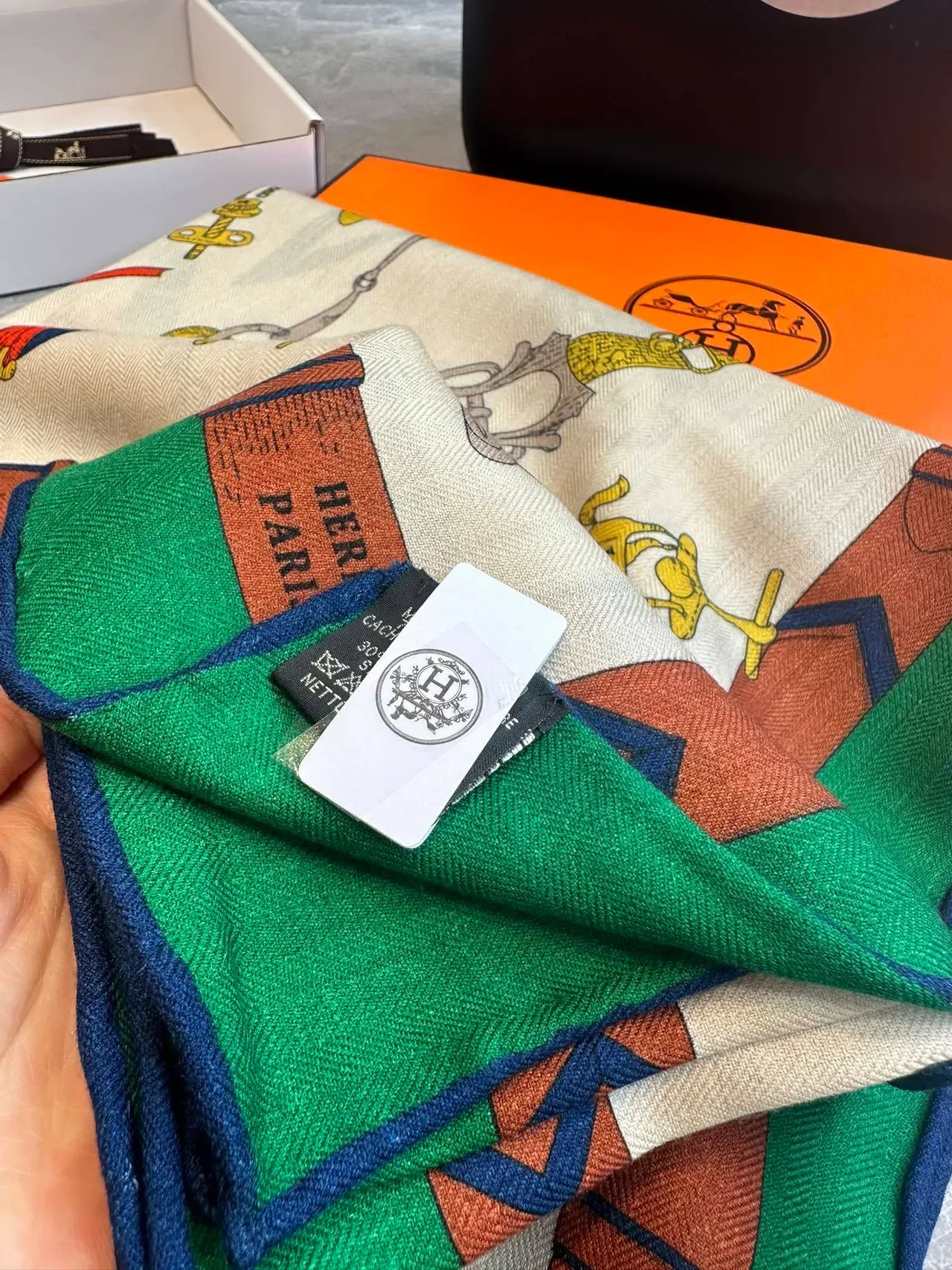 Hermès Cavalier Beige Multicolor Equestrian Hardware Print On Cream Silk Scarf 5