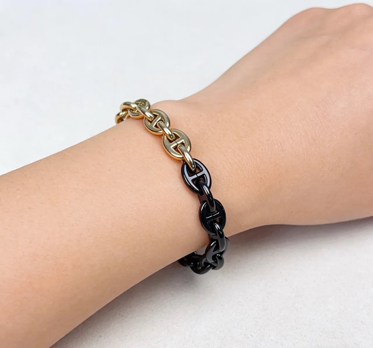 Hermès Chaine d'Ancre Black and Gold Link Bracelet 4