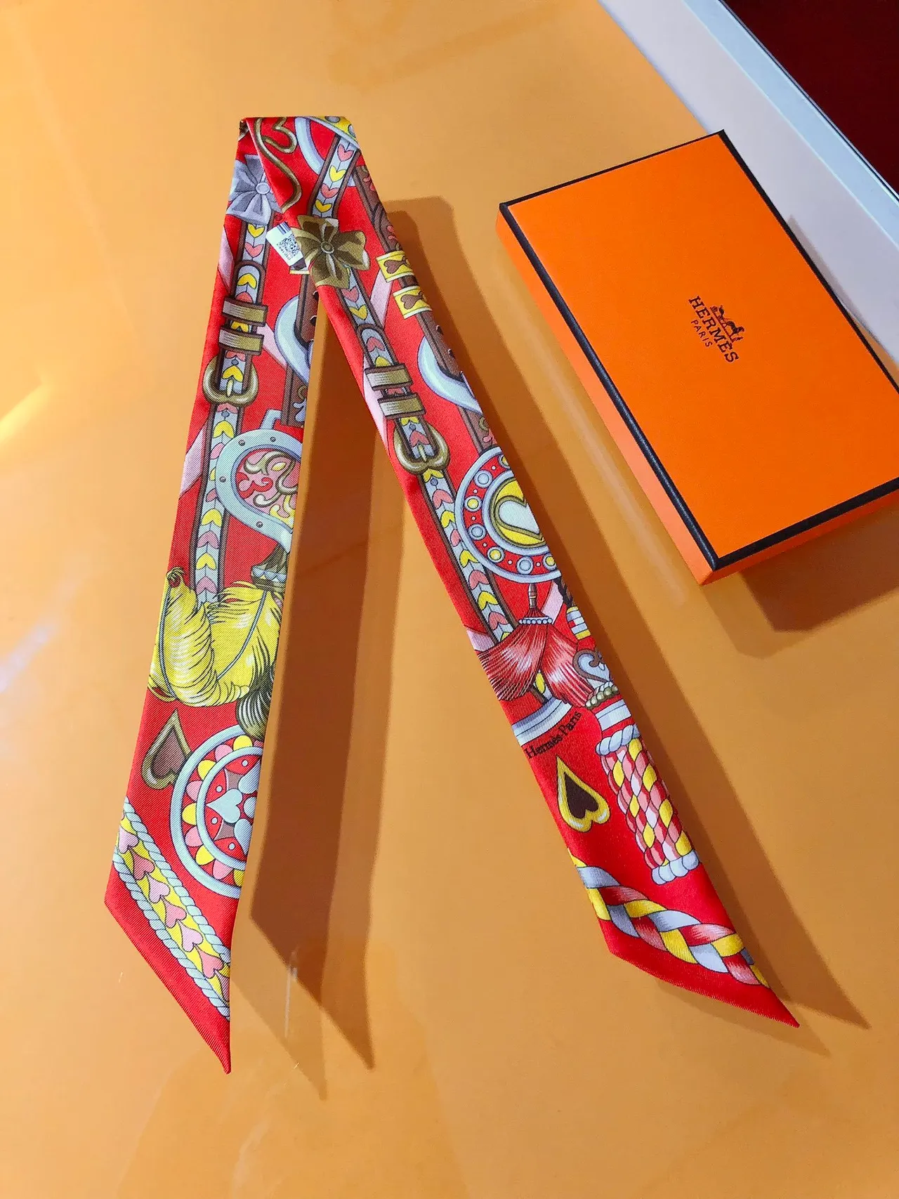 Hermès Harnais de Coeur Twilly Lenço de Seda Vermelho 7