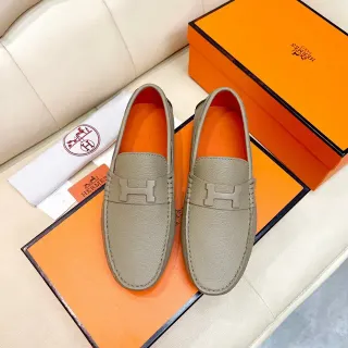 Hermès Oran Beige Orange Couro Pebbled H-Buckle Loafer