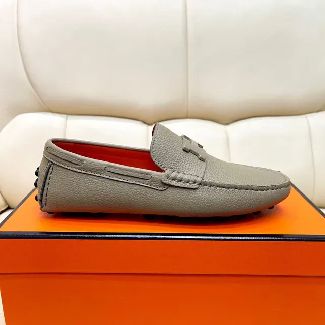 Hermès Oran Beige Orange Pebbled Leather H-Buckle Hardware Loafer 2