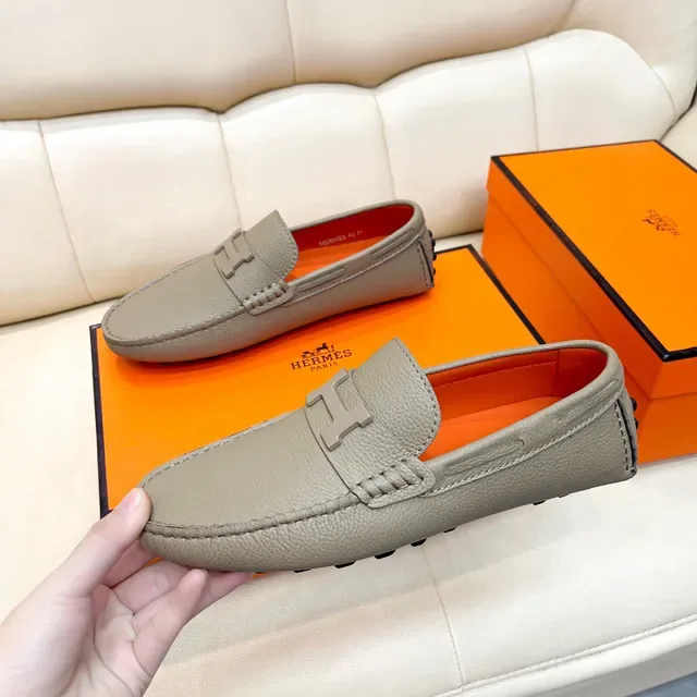 Hermès Oran Beige Orange Pebbled Leather H-Buckle Hardware Loafer 7