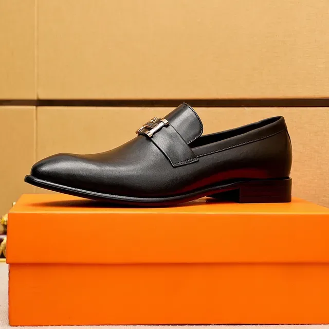 Hermès Oran Mocassins Couro Preto H-Buckle 4