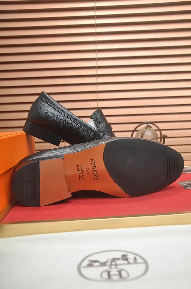 Hermès Oran Mocassins en cuir texturisé noir avec H-Buckle 3
