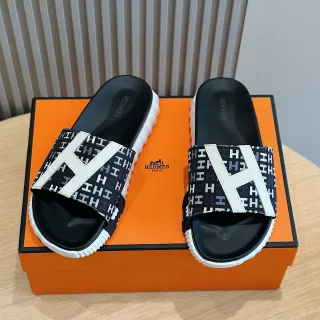 Hermès Oran Black White Monogrammed Strap Oversized H Logo Slippers