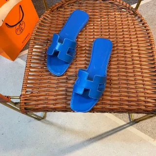Hermès Oran Blue H-Strap Slippers
