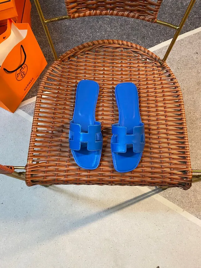 Hermès Oran Blue H-Strap Slippers 5