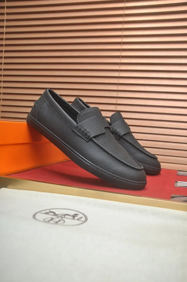 Hermès Oran Loafer Cuir Pebbled Noir à Enfiler 2