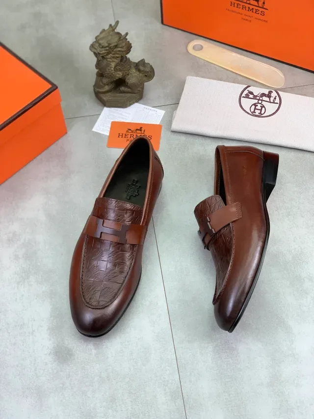 Hermès Oran Loafer Marrom Couro Embossado de Crocodilo 5