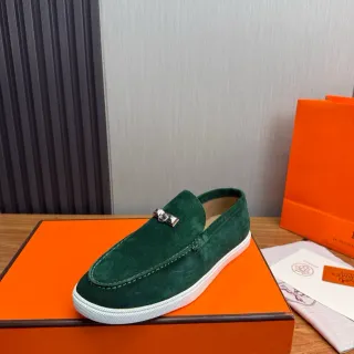 Hermès Oran Loafer Green Suede Horsebit Slip-On Loafer