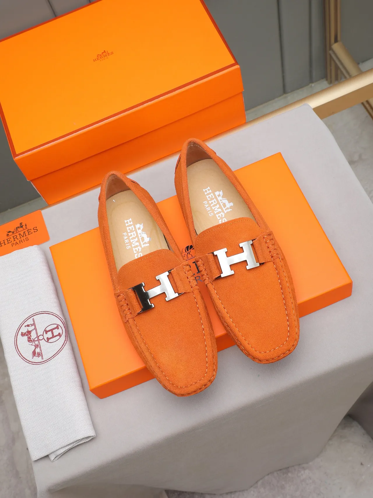 Hermès Oran Loafer Daim Orange H-Buckle Loafer 2