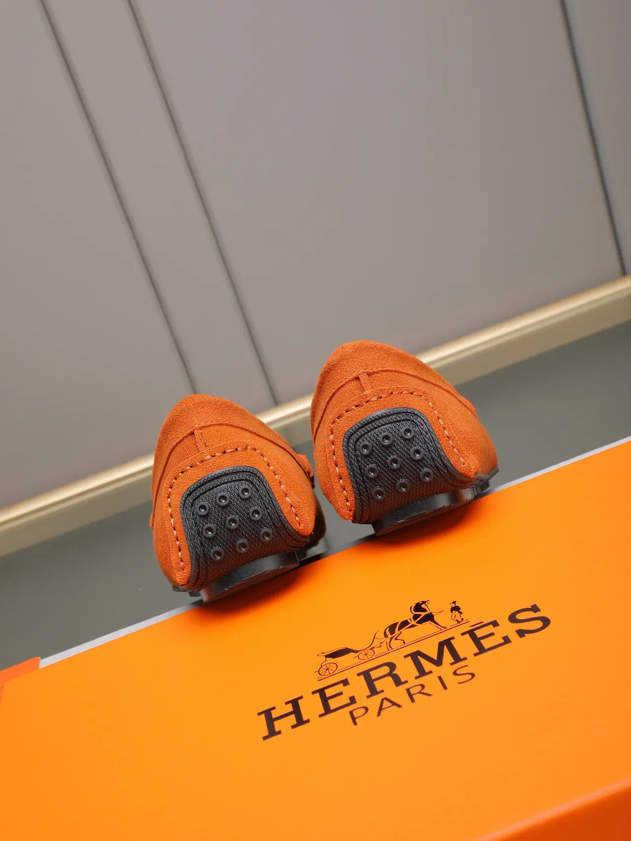 Hermès Oran Loafer Daim Orange H-Buckle Loafer 3