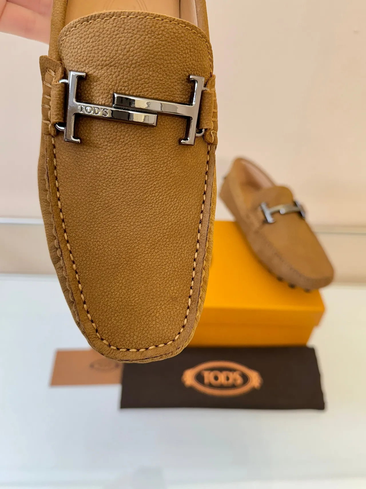 Hermès Oran Loafer Tan Pebbled Leather H-Bar Hardware Loafer 3