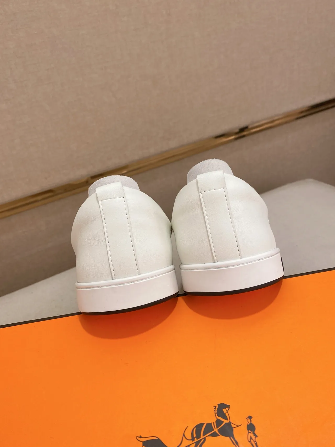 Hermès Oran Loafer White Leather Slip-On Loafer 3