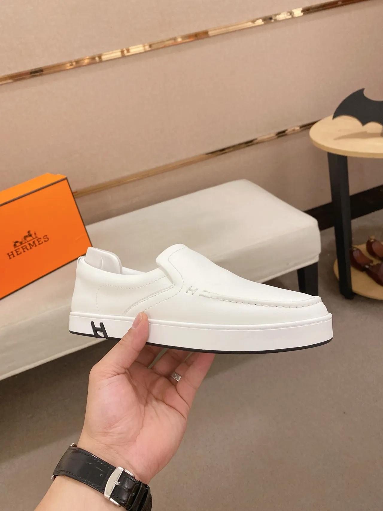Hermès Oran Loafer White Leather Slip-On Loafer 4