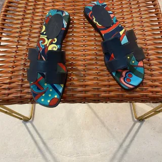 Hermès Oran Multicolor Print Navy Leather Slippers