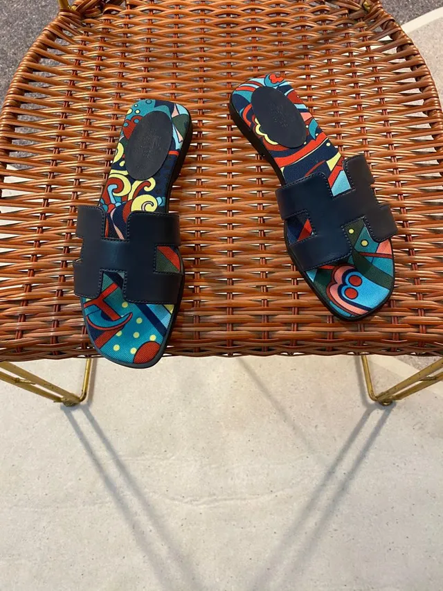 Hermès Oran Multicolor Print Navy Leather Slippers 1