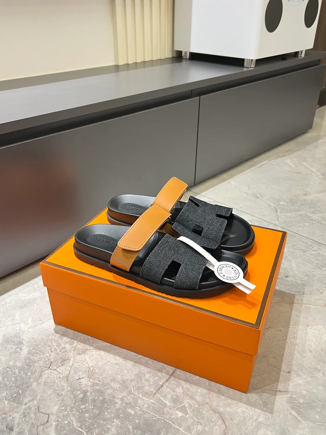 Hermès Oran Slide Black Blue H-Cutout Strap Construction Slippers 14
