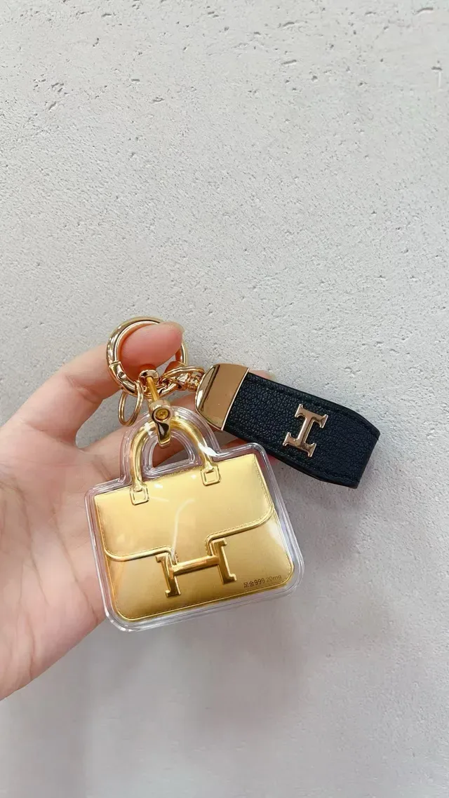 Hermès Orange Black Leather Strap Gold-Tone Metal 'H' Logo Handbag 4