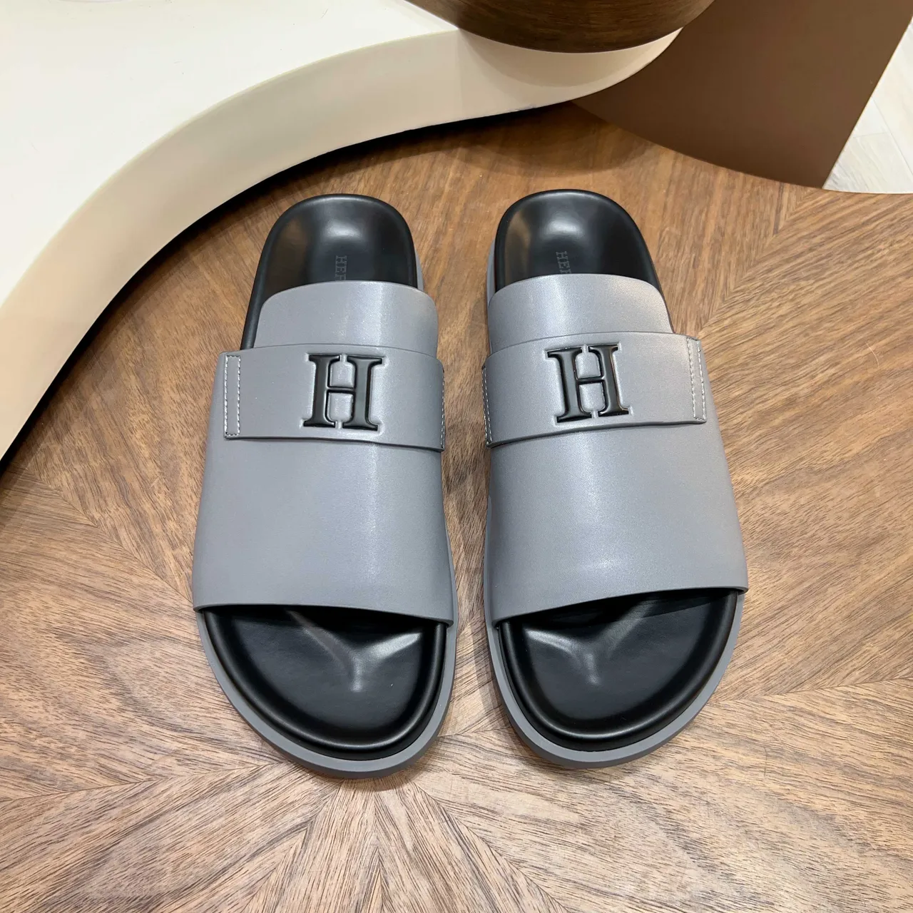 Hermès Slide Brown Black Leather Strap Interlocking H Logo Slippers 4