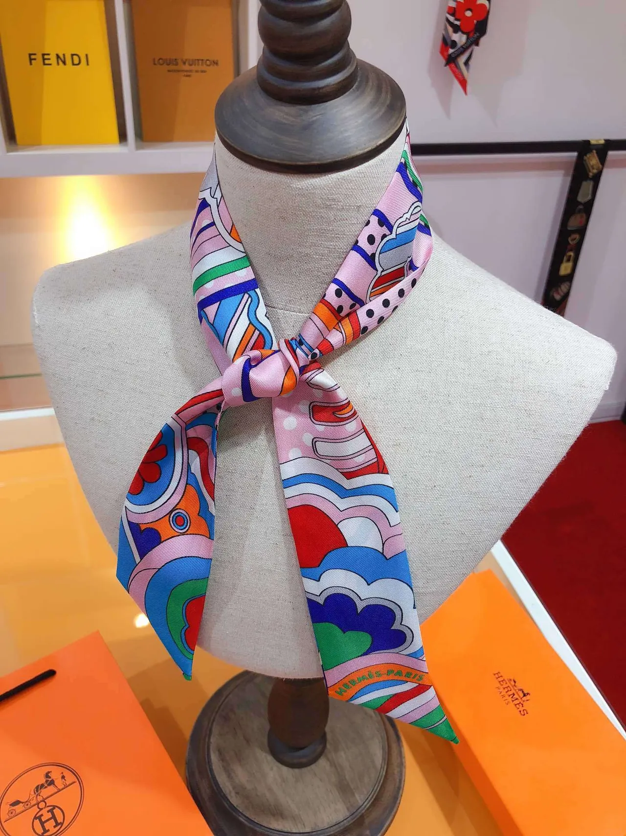 Hermès Twilly Pink Multicolor Narrow Rectangular Tapered Ends Silk Scarf 2