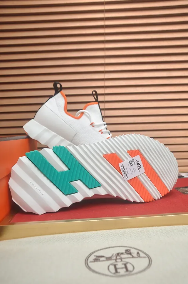 Hermès White Blue Knit Upper Sculpted Ridged Midsole Lifestyle Sneakers 3