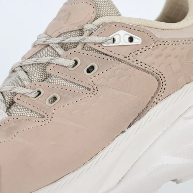 Hoka Bege Branco Voluminoso Trail-Inspirado Estilo Gaiter Gola Estilo de Vida Tênis 6