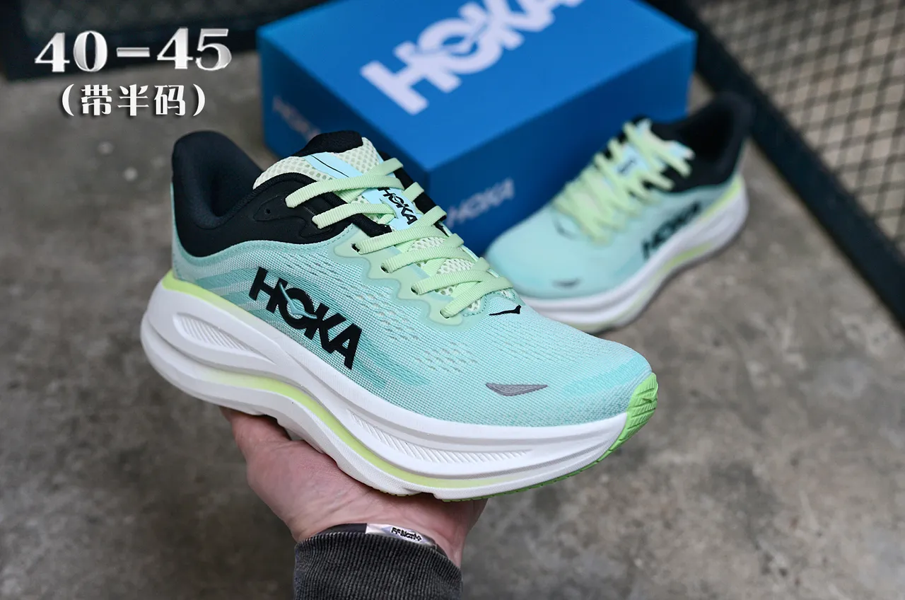 Hoka Clifton Verde Branco Upper Malha Engenharia Tamanho Oversized Solado Médio Tênis de Corrida 3