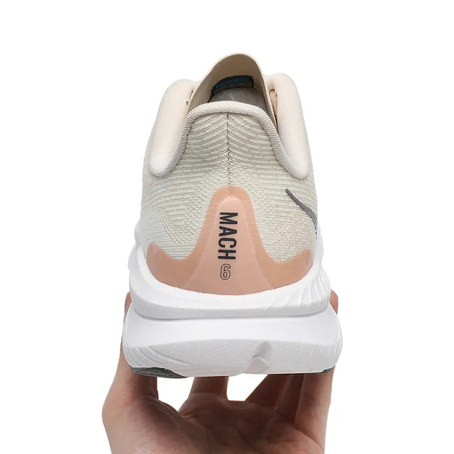 Hoka Mach 6 Bege Rosa Upper de Malha Ingenieril Sola Média Esculpida Branca Tênis de Corrida 7