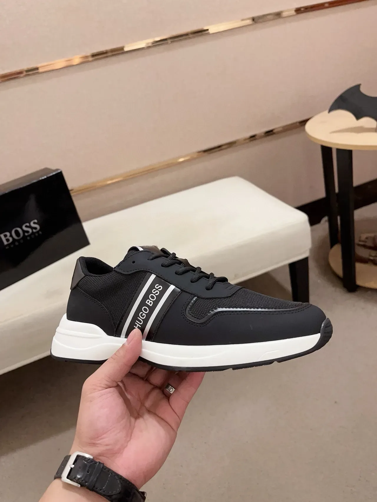 Hugo Boss Tênis Lifestyle Pretos Brancos Malha e Sintético Solado Plataforma Multicamadas 4