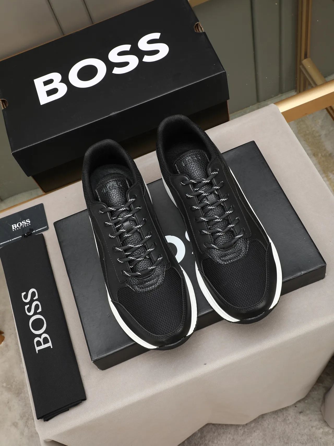 Hugo Boss Preto Branco Couro Perfurado Sola Plataforma Lifestyle Sneakers 3