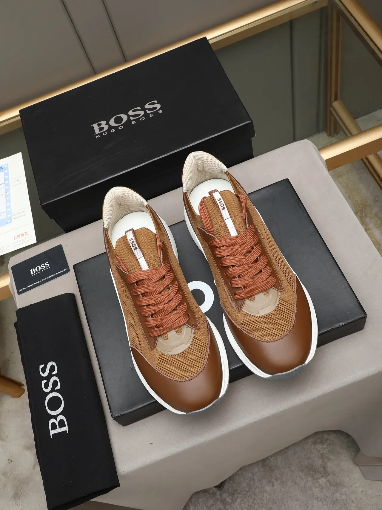 Hugo Boss Sneakers Lifestyle en Tricot et Cuir Marron 2