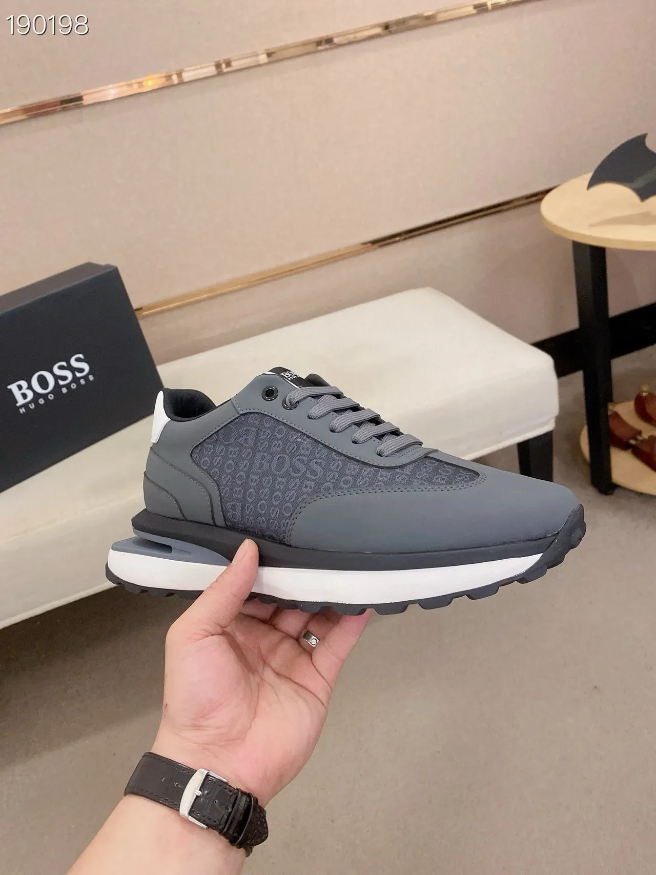 Hugo Boss Gris Blanc Monogrammées Construction Synthétique Multicouche Supérieure Lifestyle Sneakers 7