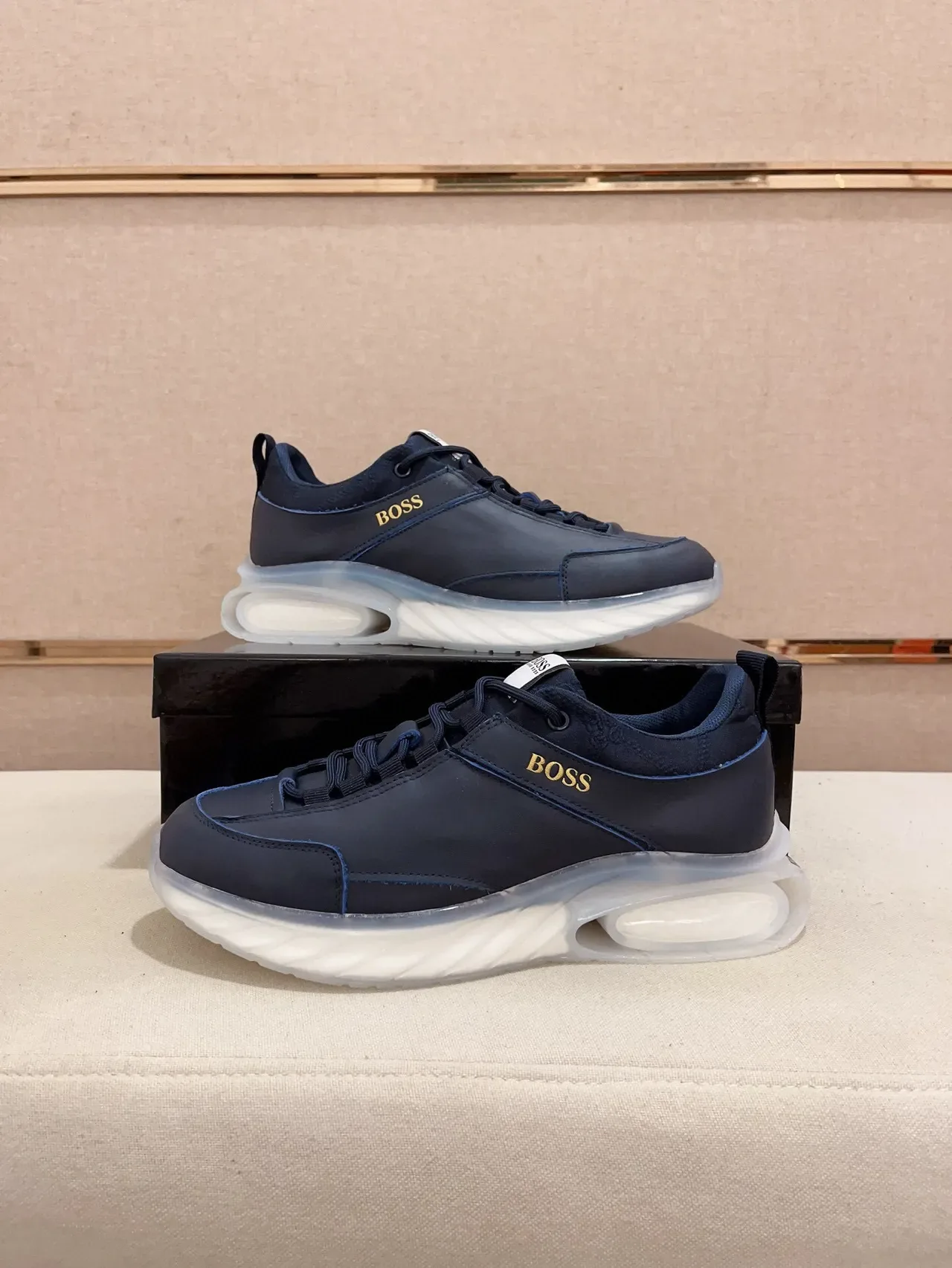 Hugo Boss Chaussures Lifestyle Bleu Marine Logo Or 7