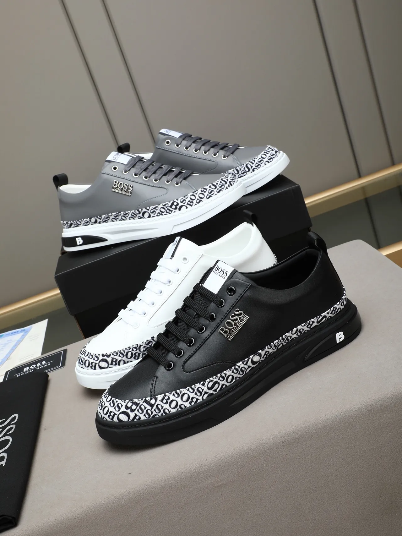Hugo Boss sneakers lifestyle blancs avec bande monogram 2